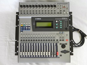 Yamaha 01v_01
